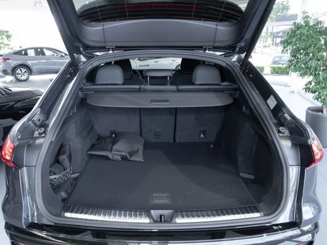 Audi Q5 Quattro S-Line Sportback