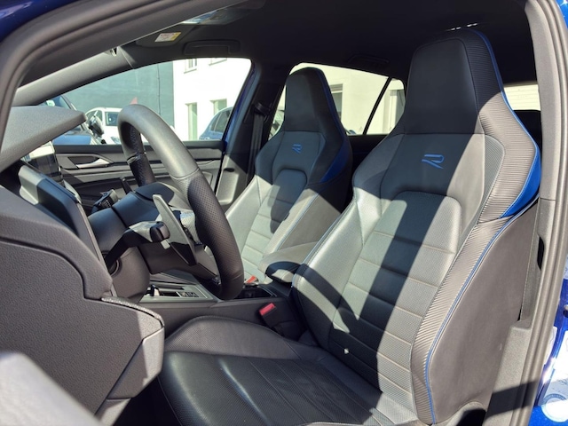 Volkswagen Golf 2.0 TSI 4Motion Golf VIII