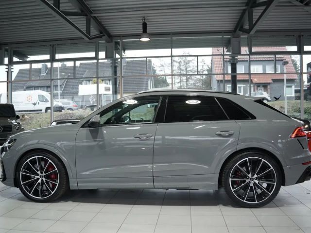 Audi RS Q8 Quattro