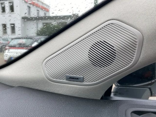 Renault Captur Bose Intens TCe 100