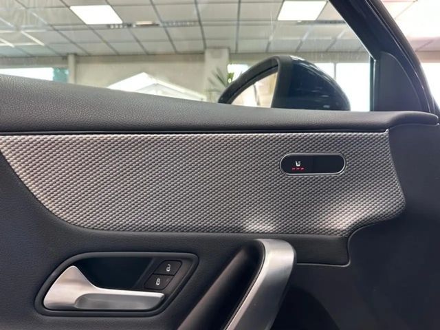 Mercedes-Benz A 200 Limo 4-MATIC*8G-DCT*WIDE*MBUX*AHK*KAM*STDH