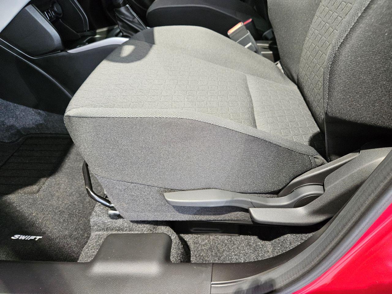 Suzuki Swift Comfort Hybrid