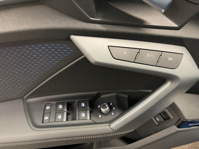 Audi A3 40 TFSI Quattro S-Line S-Tronic Sedan