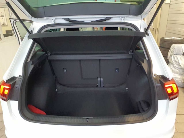 Volkswagen Tiguan 1.5TSI 131PS ACC.5J-G.LED.NAVI.SHZ