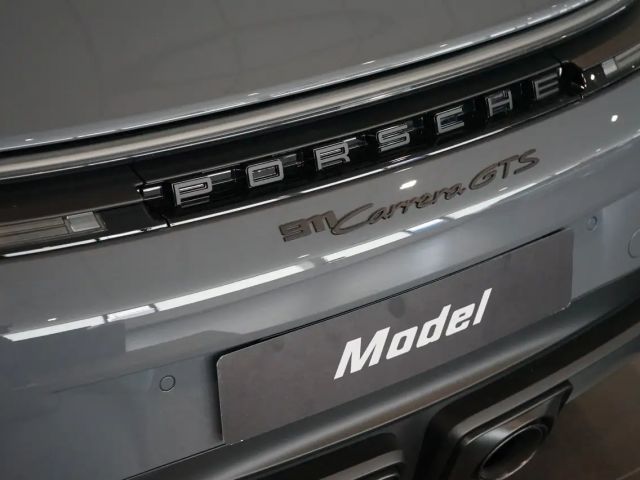 Porsche 992 Cabrio Carrera GTS