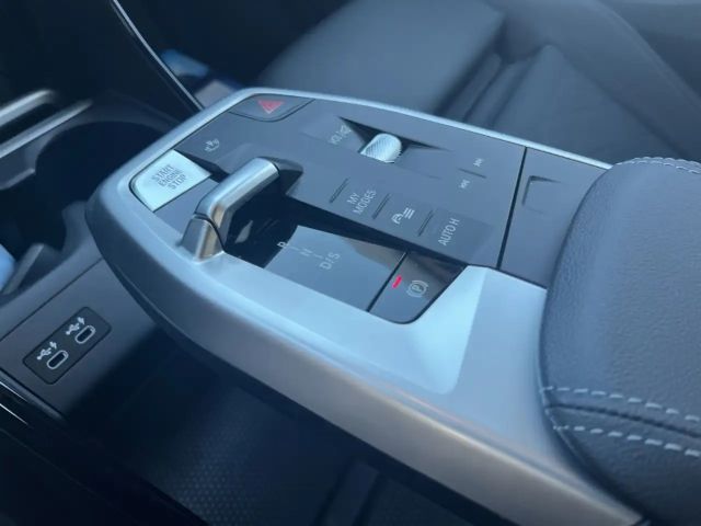 BMW 218 Active Tourer Luxury Line