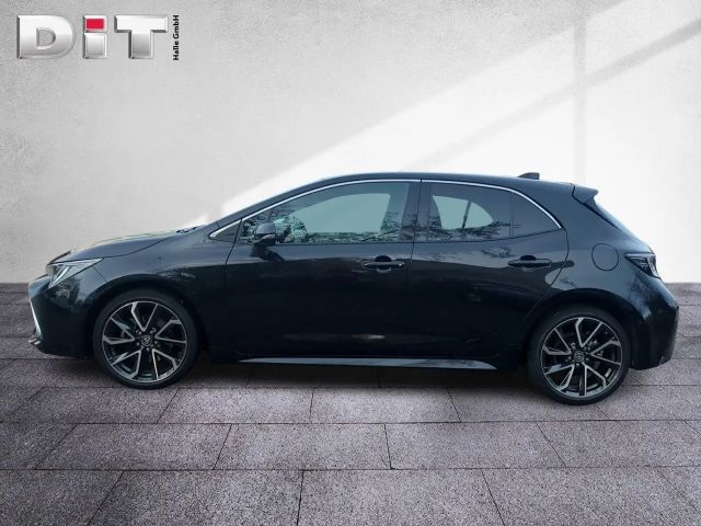 Toyota Corolla Lounge