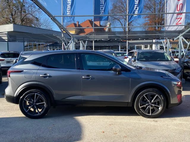 Nissan Qashqai AWD DIG-T Tekna