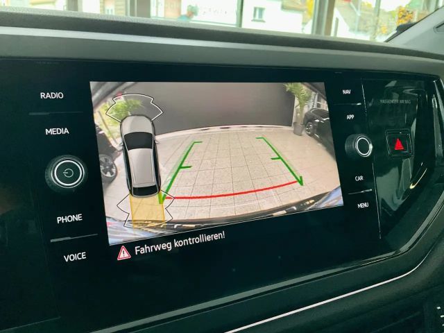 Volkswagen Taigo 1.0 TSI DSG R-Line