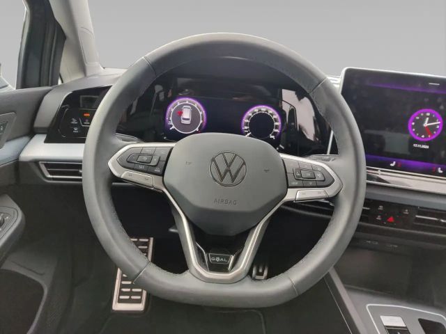 Volkswagen Golf 1.5 eTSI DSG Golf VIII Variant