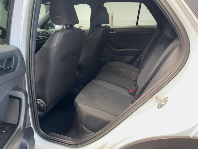 Volkswagen T-Roc 1.5 TSI DSG R-Line