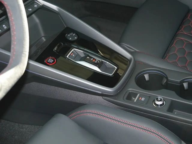 Audi RS3 S-Tronic Sedan Sportback