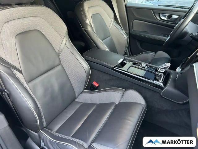 Volvo V60 AWD Dark Plus Recharge T6