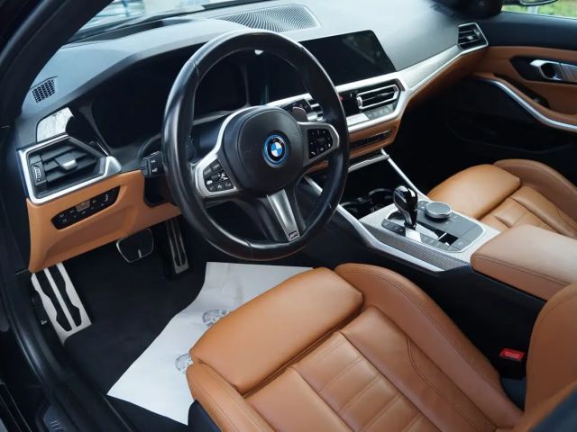 BMW 330 330e Touring xDrive