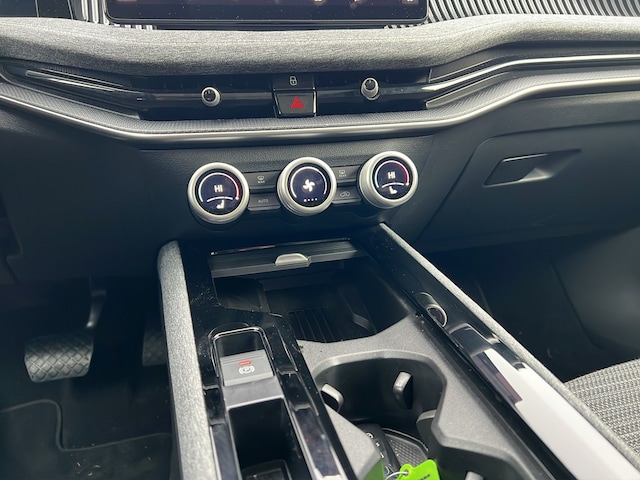 Skoda Superb 2.0 TDI Combi Selection