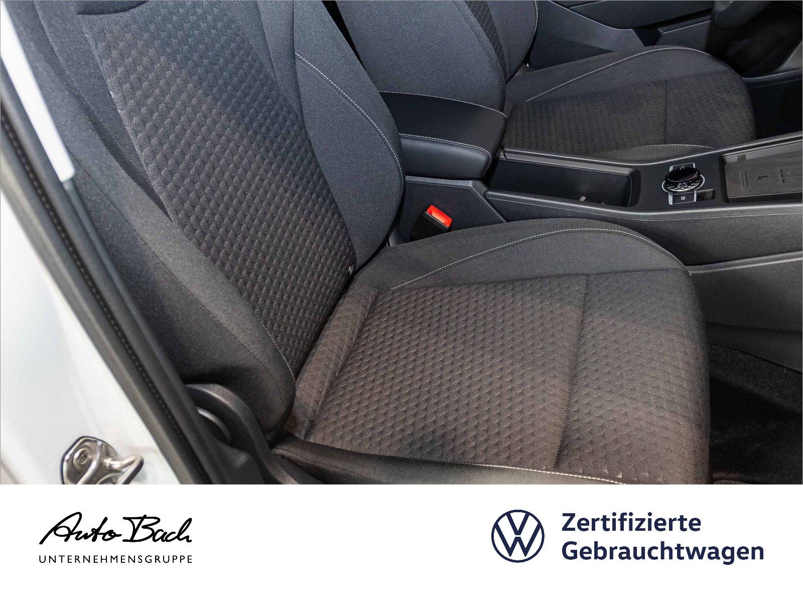 Volkswagen T-Roc 1.5 eTSI DSG Life