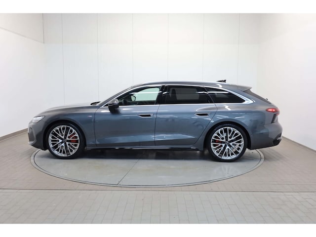 Audi A6 Avant Quattro S-Tronic