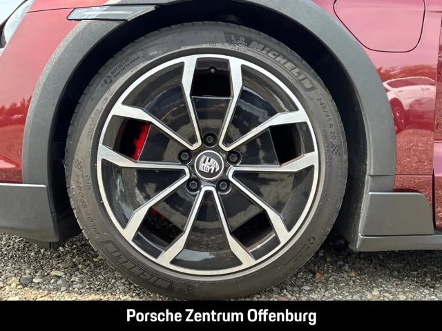 Porsche Taycan 4S Cross Turismo