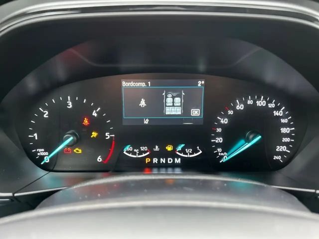 Ford Focus ST Line Wagon