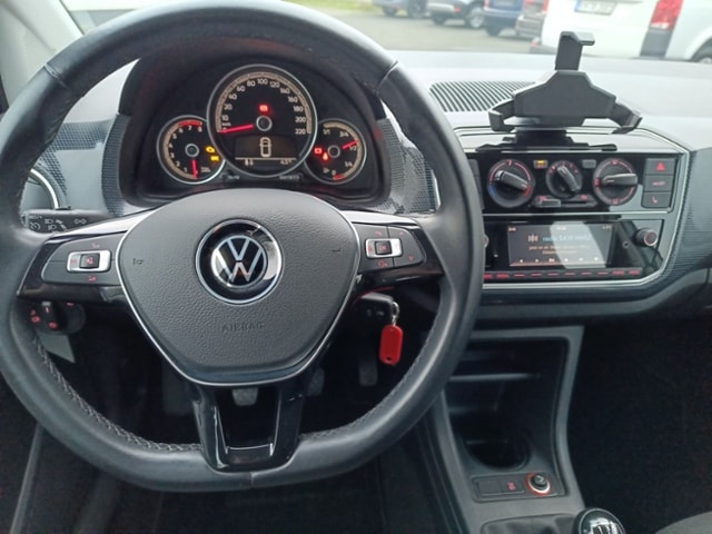 Volkswagen up! Move Move up!