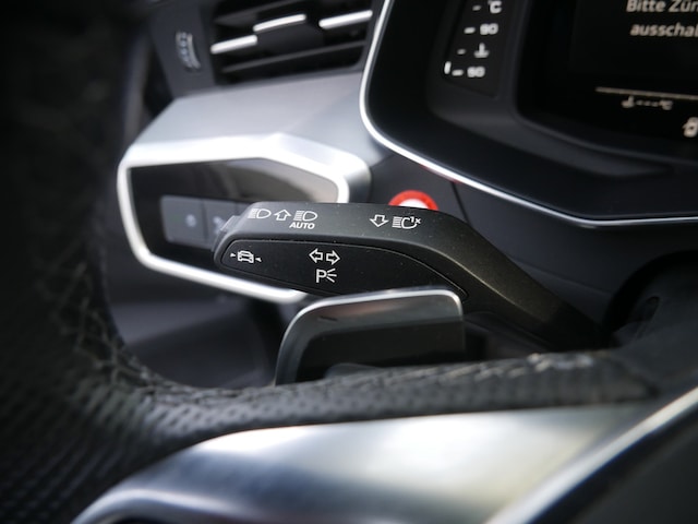 Audi S6 Avant Quattro