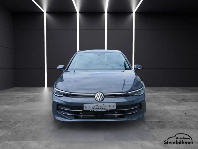 Volkswagen Golf IQ.Drive Style eHybrid