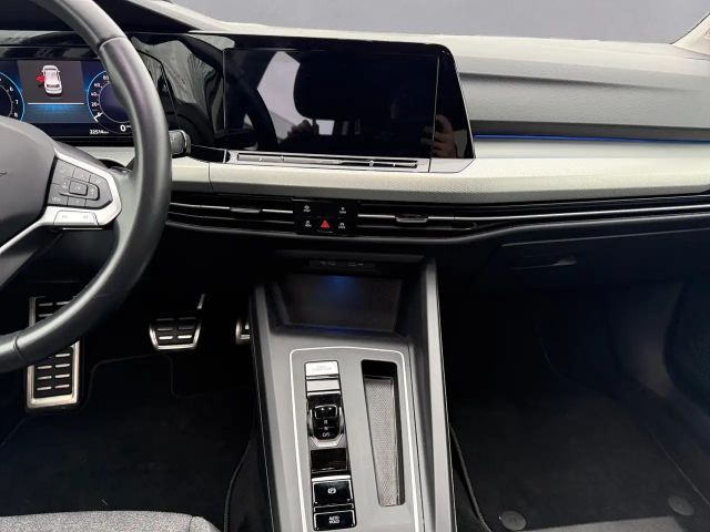 Volkswagen Golf 1.5 eTSI DSG Life Move