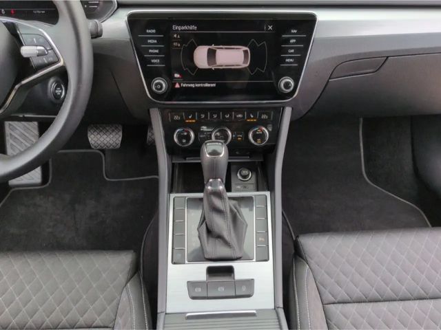 Skoda Superb 2.0 TDI Combi