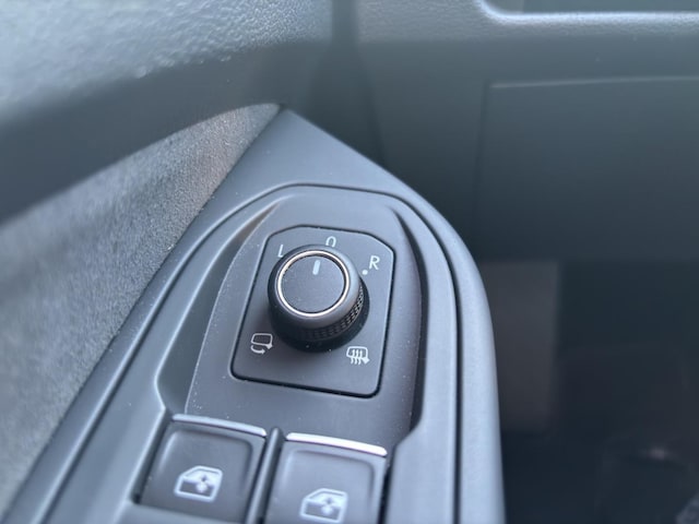 Volkswagen Golf 1.5 eTSI DSG