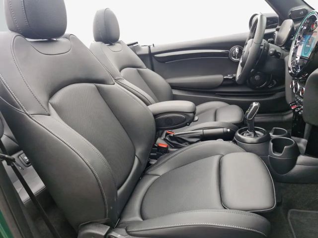 MINI Cooper S Cabrio Cooper S Cabrio Aut. Classic Trim, SHZ, LED, Navi