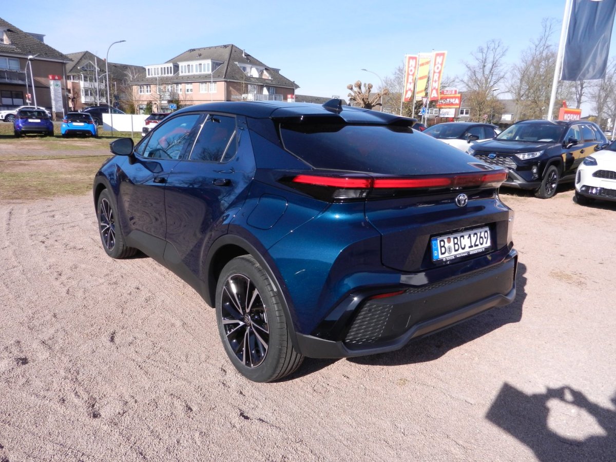 Toyota C-HR 5-deurs Lounge