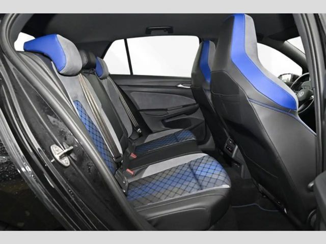 Volkswagen Golf 2.0 TSI DSG Golf VIII