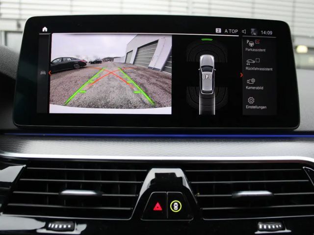 BMW 520 520d M-Sport Touring