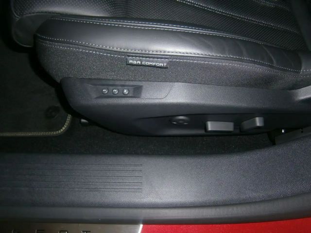 Peugeot 408 130 EAT8 GT-Line PureTech