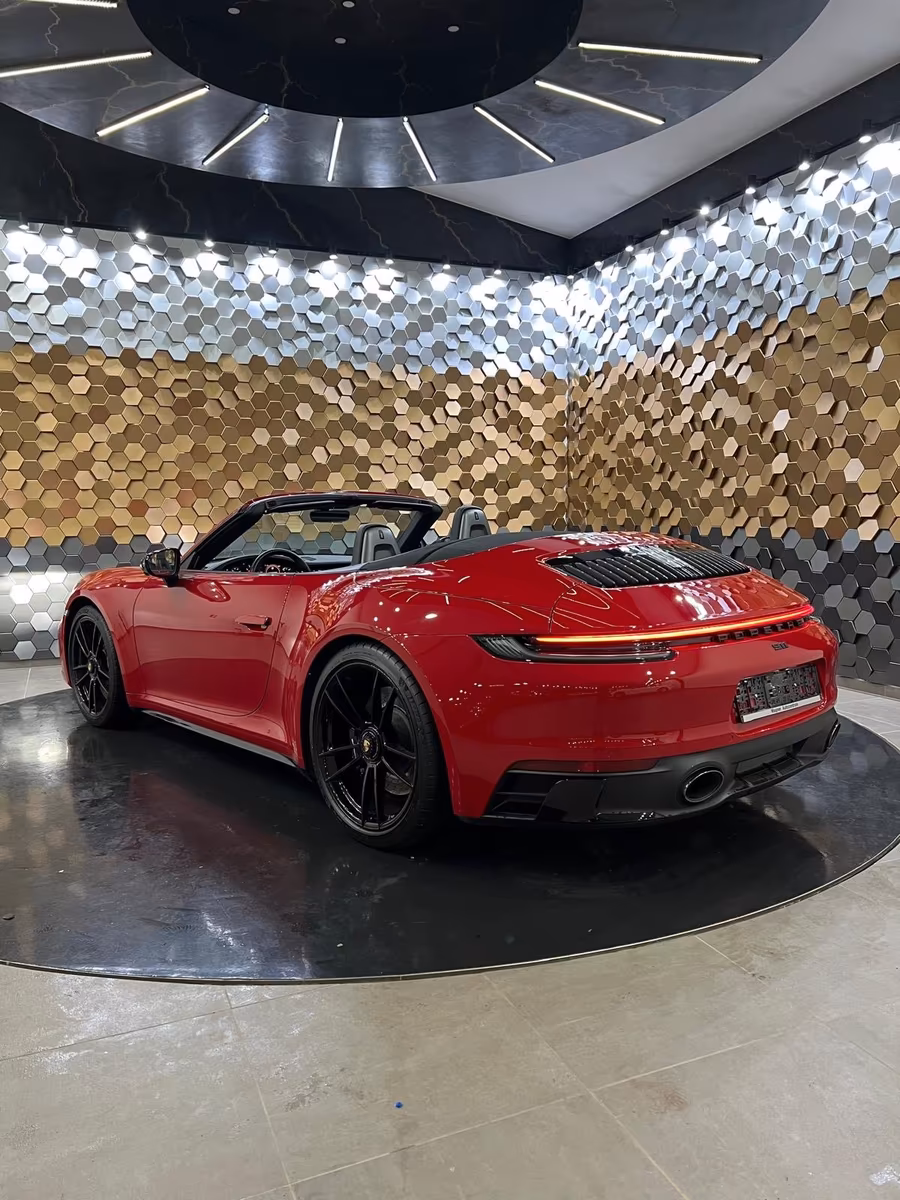 Porsche 911 4 992 Cabriolet Carrera GTS