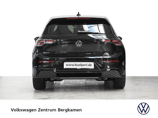 Volkswagen Golf 1.5 eTSI Golf VIII R-Line