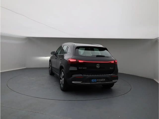 Mercedes-Benz EQA 300 4MATIC Progressive