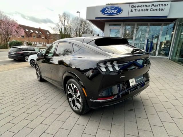 Ford Mustang Mach-E AWD Extended range
