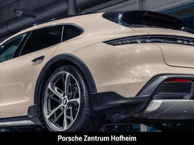 Porsche Taycan 4 Cross Turismo