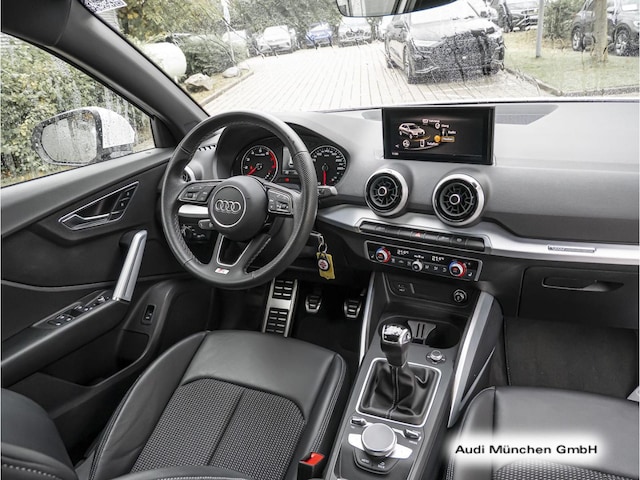 Audi Q2 30 TFSI S-Line