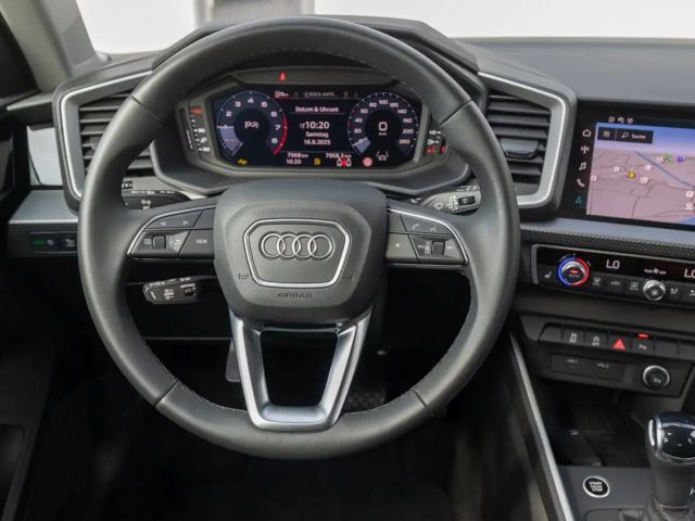 Audi A1 30 TFSI Allstreet S-Tronic