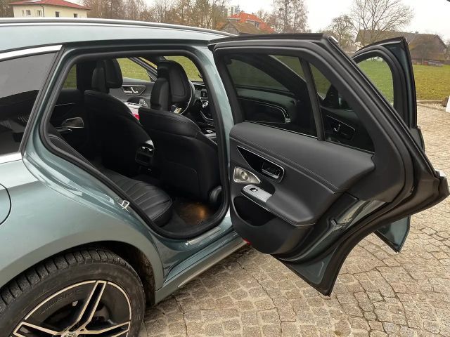 Mercedes-Benz E 300 4MATIC E 300 de Estate
