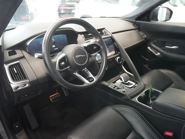 Jaguar E-Pace AWD P300e R-Dynamic SE