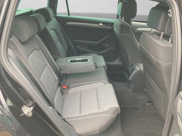 Volkswagen Passat 2.0 TDI Business DSG Variant