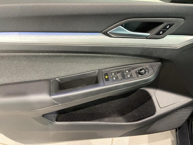 Volkswagen Golf 1.5 eTSI Golf VIII