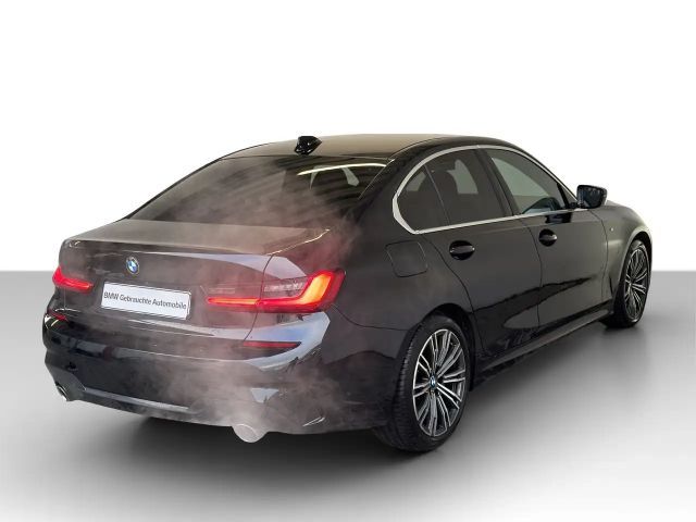 BMW 330 330d M-Sport Sedan xDrive