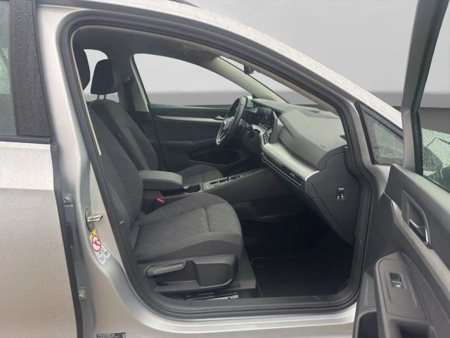 Volkswagen Golf 1.5 TSI DSG Life Variant