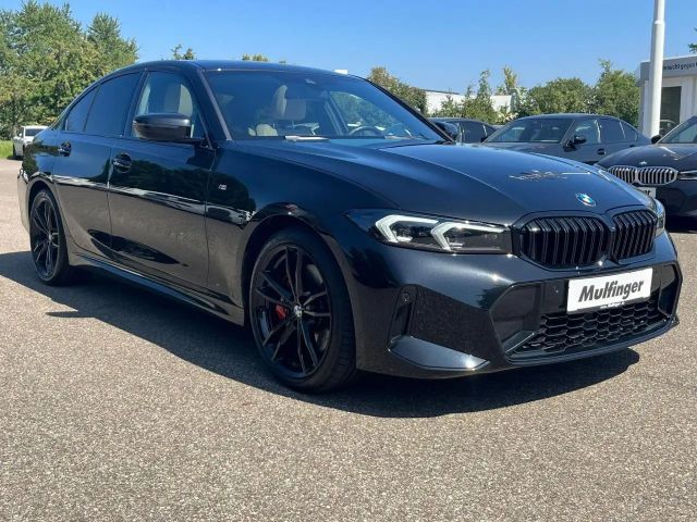 BMW 330 330i M-Sport Sedan xDrive