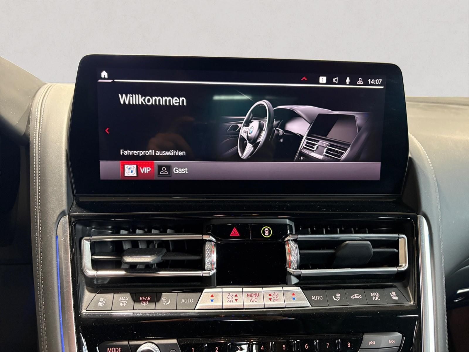 BMW M8 Cabrio Competition xDrive