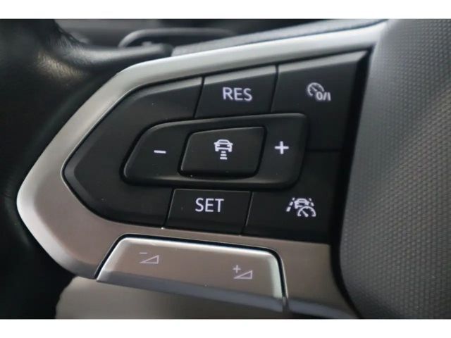 Volkswagen Multivan 2.0 TDI IQ.Drive T7